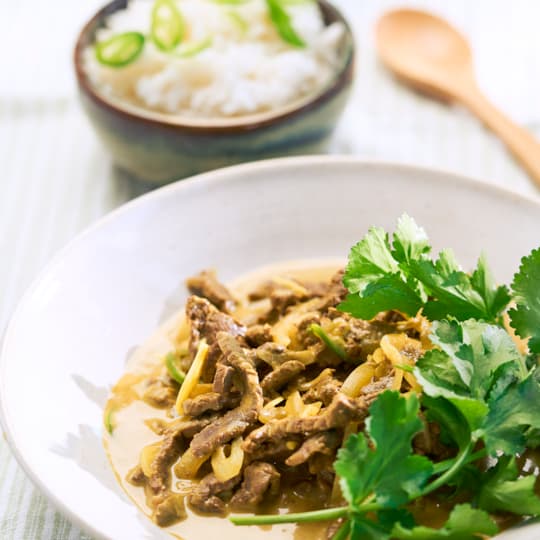 Sri Lanka-inspirerad biffcurry på lövbiff