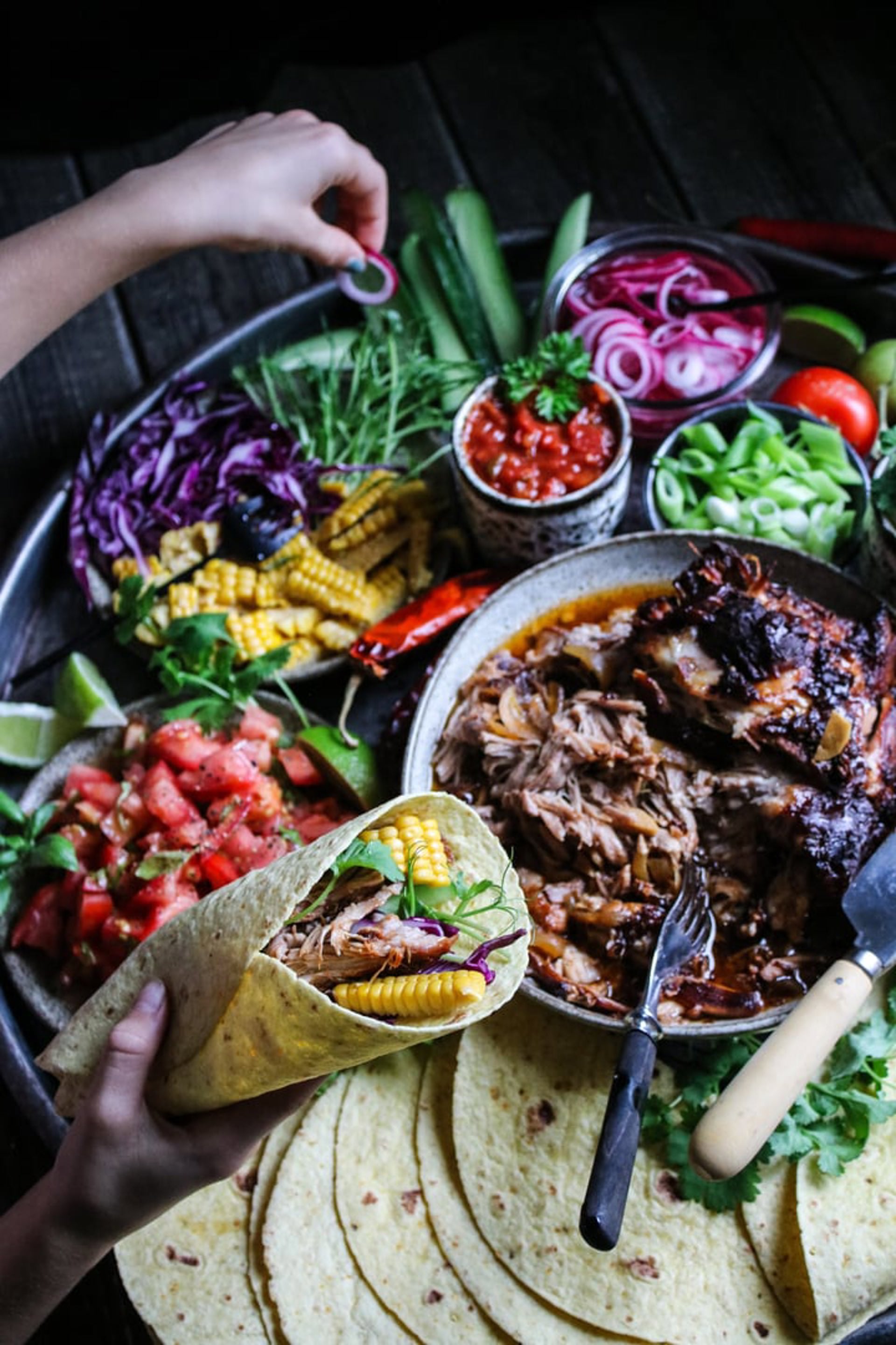Pulled pork med taco tillbehör